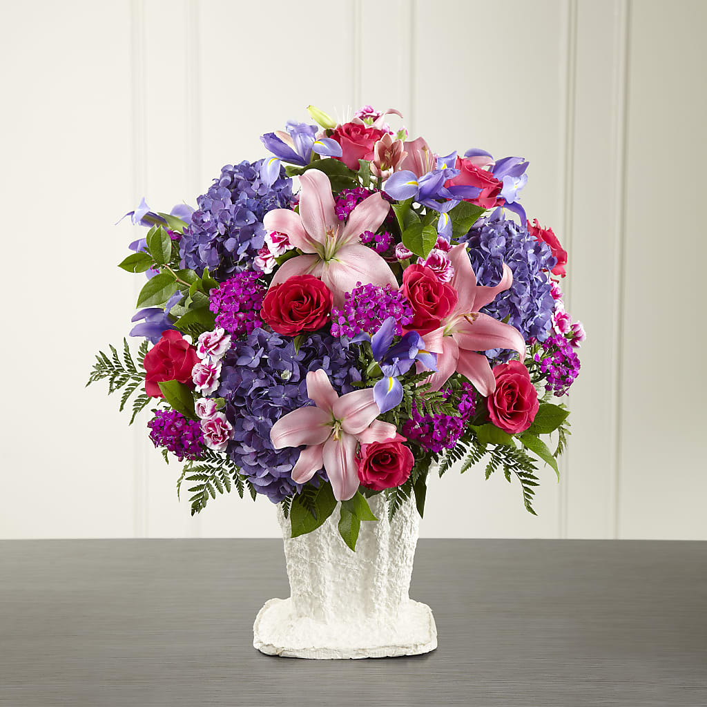 We Fondly Remember Arrangement – Bayport Flower Houses Inc, Bayport NY
