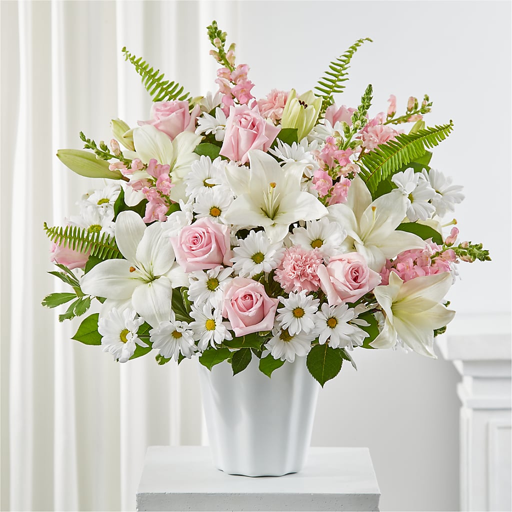 Soft Touch Tabletop Basket – Bayport Flower Houses Inc, Bayport NY