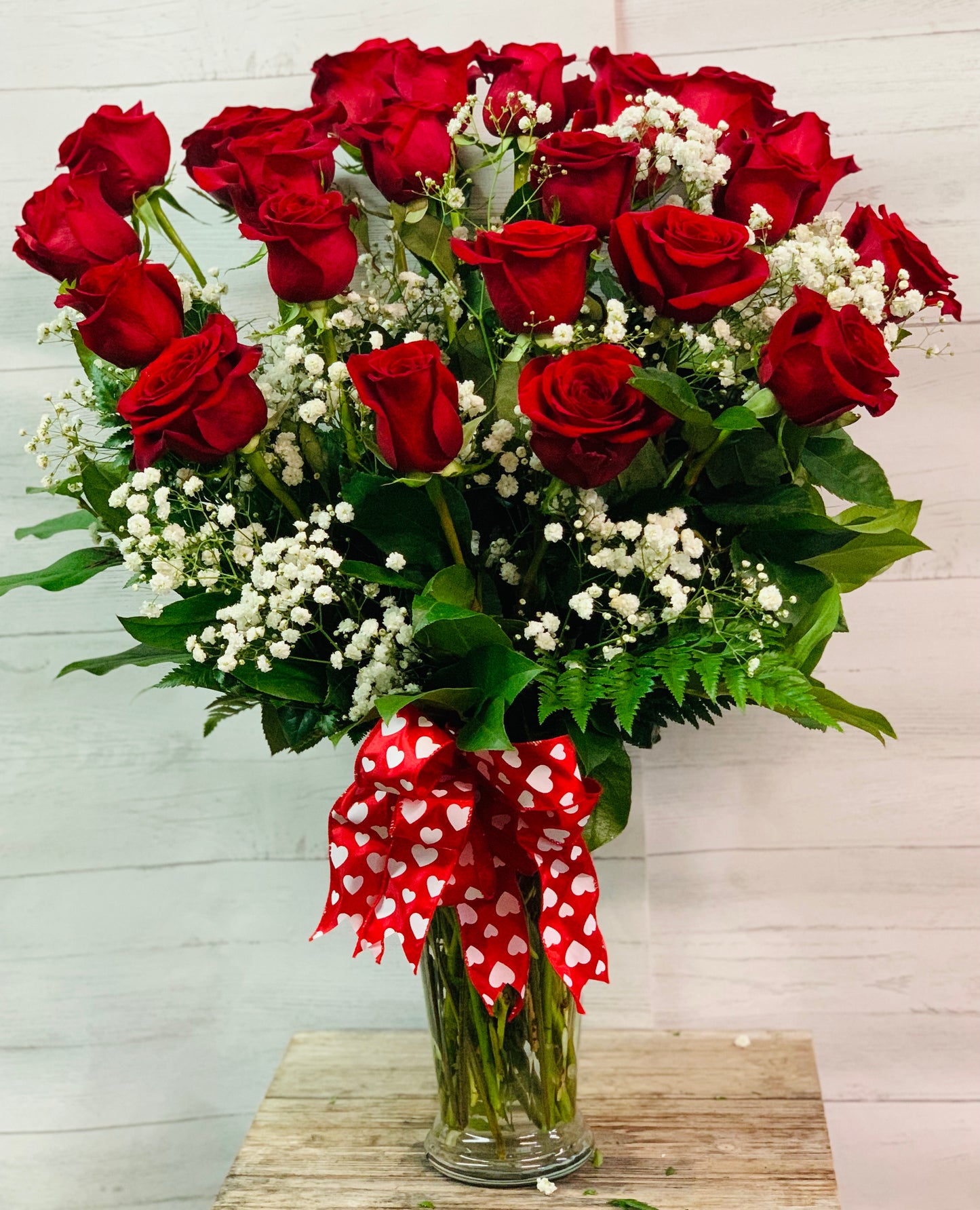 ROMANCE – Bayport Flower Houses Inc, Bayport NY