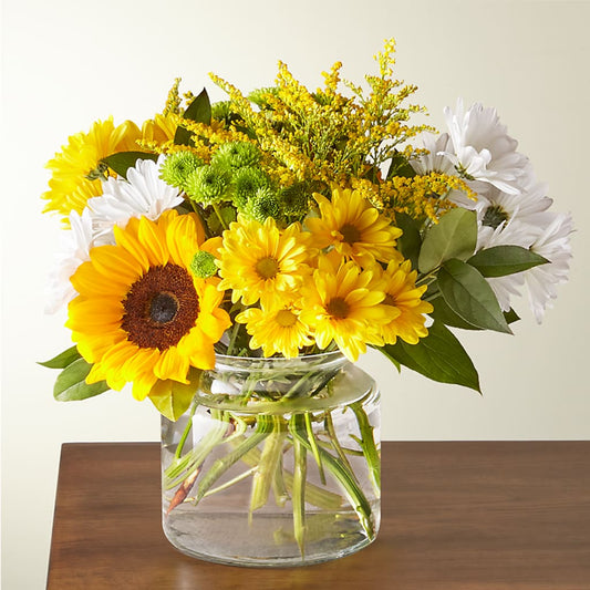 Hello Sunshine Bouquet –  Bayport Flower Houses Inc, Bayport NY