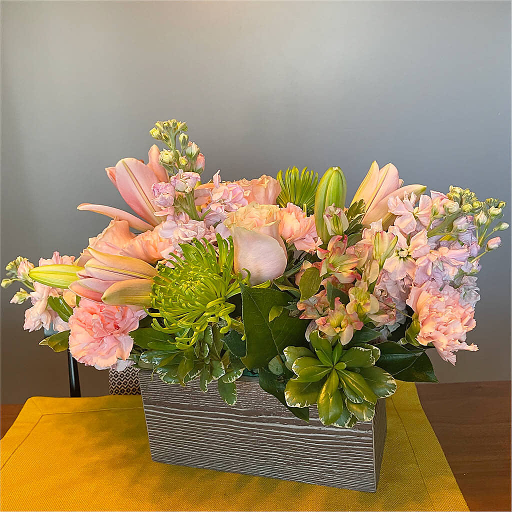 Beautiful Spirit Basket –  Bayport Flower Houses Inc, Bayport NY