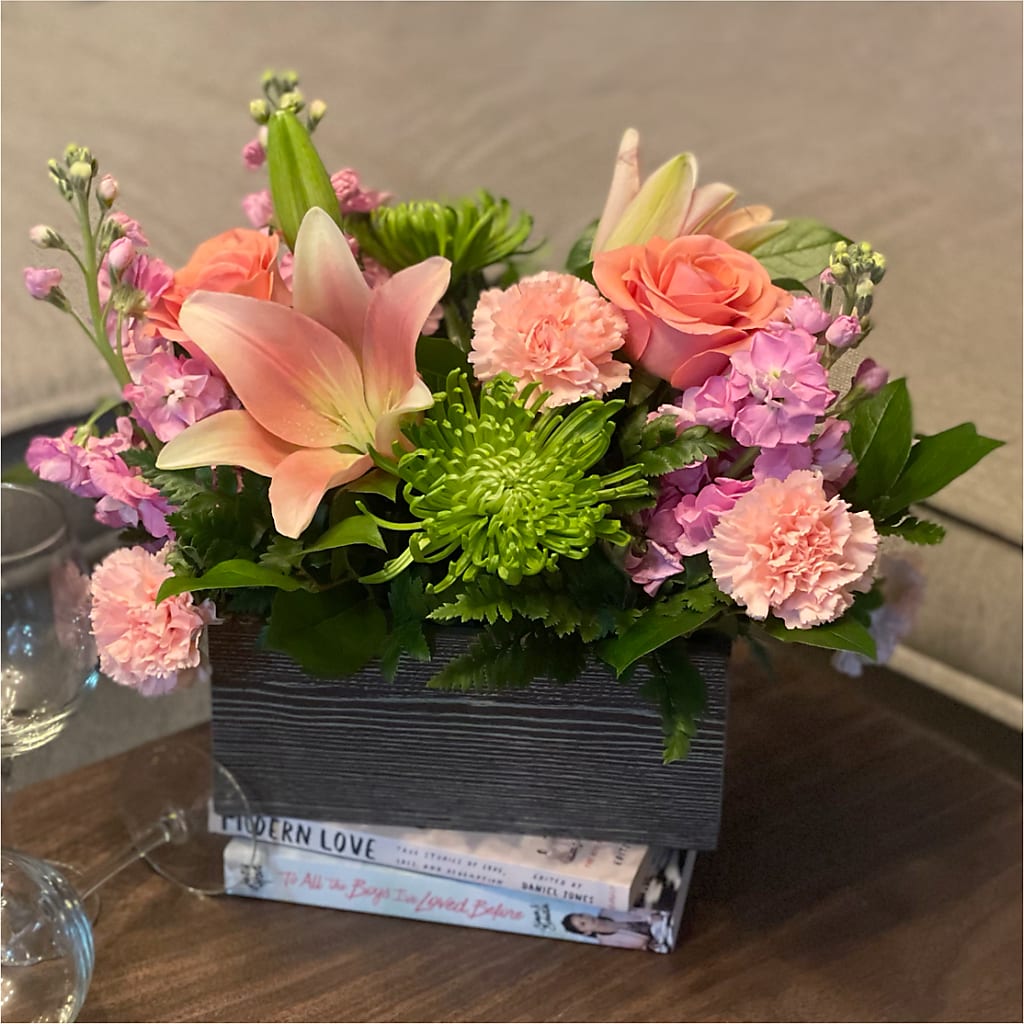 Beautiful Spirit Basket –  Bayport Flower Houses Inc, Bayport NY