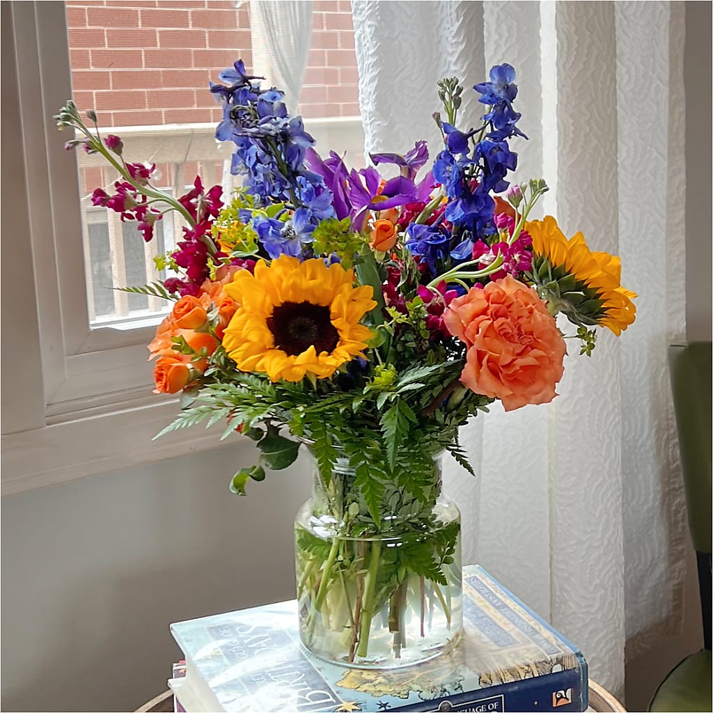 Rays of Life Bouquet –  Bayport Flower Houses Inc, Bayport NY