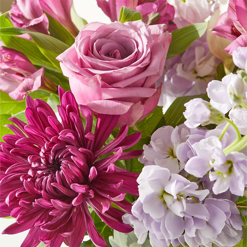 Amethyst Dreams Bouquet –  Bayport Flower Houses Inc, Bayport NY