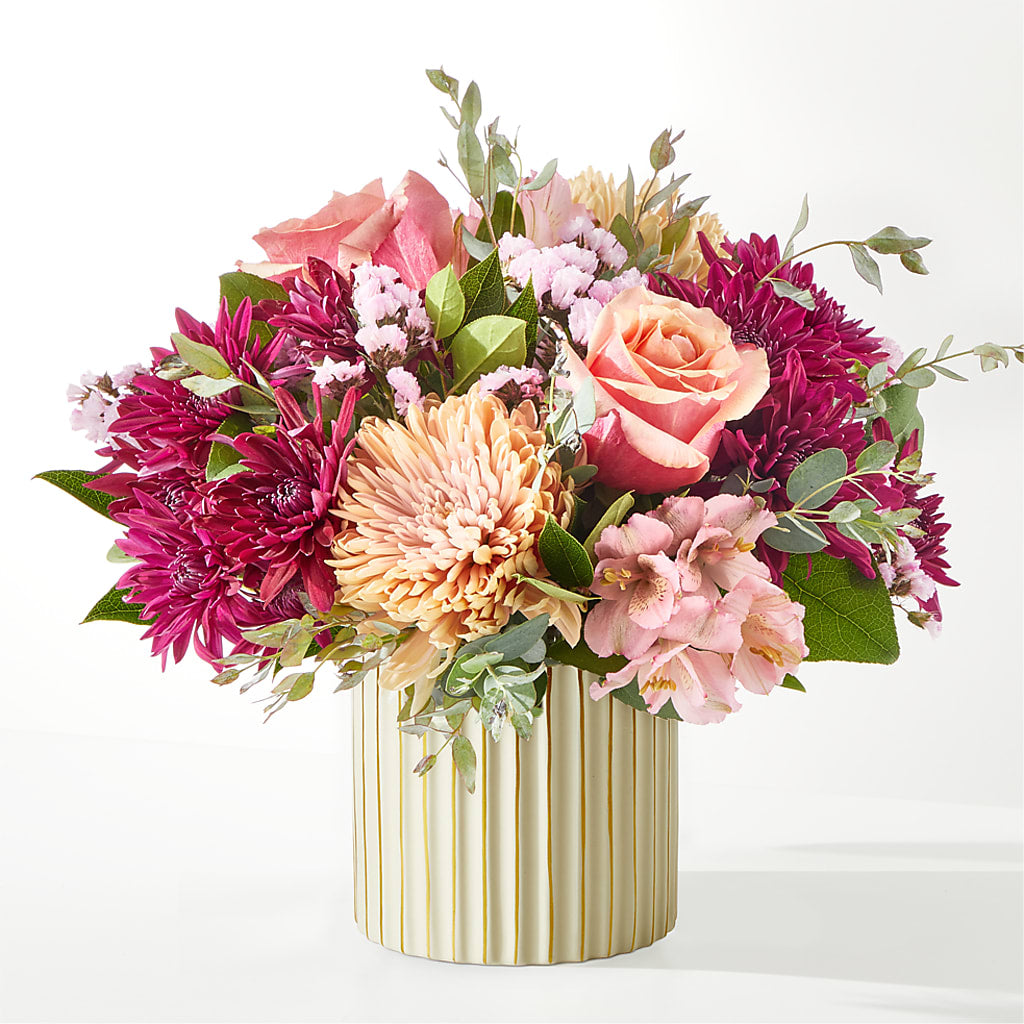 Berry Cobbler Bouquet with Ivory Vase –  Bayport Flower Houses Inc, Bayport NY