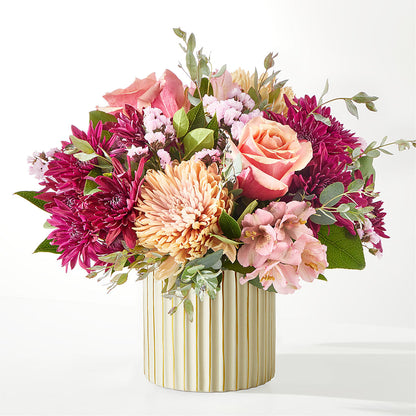 Berry Cobbler Bouquet with Ivory Vase –  Bayport Flower Houses Inc, Bayport NY